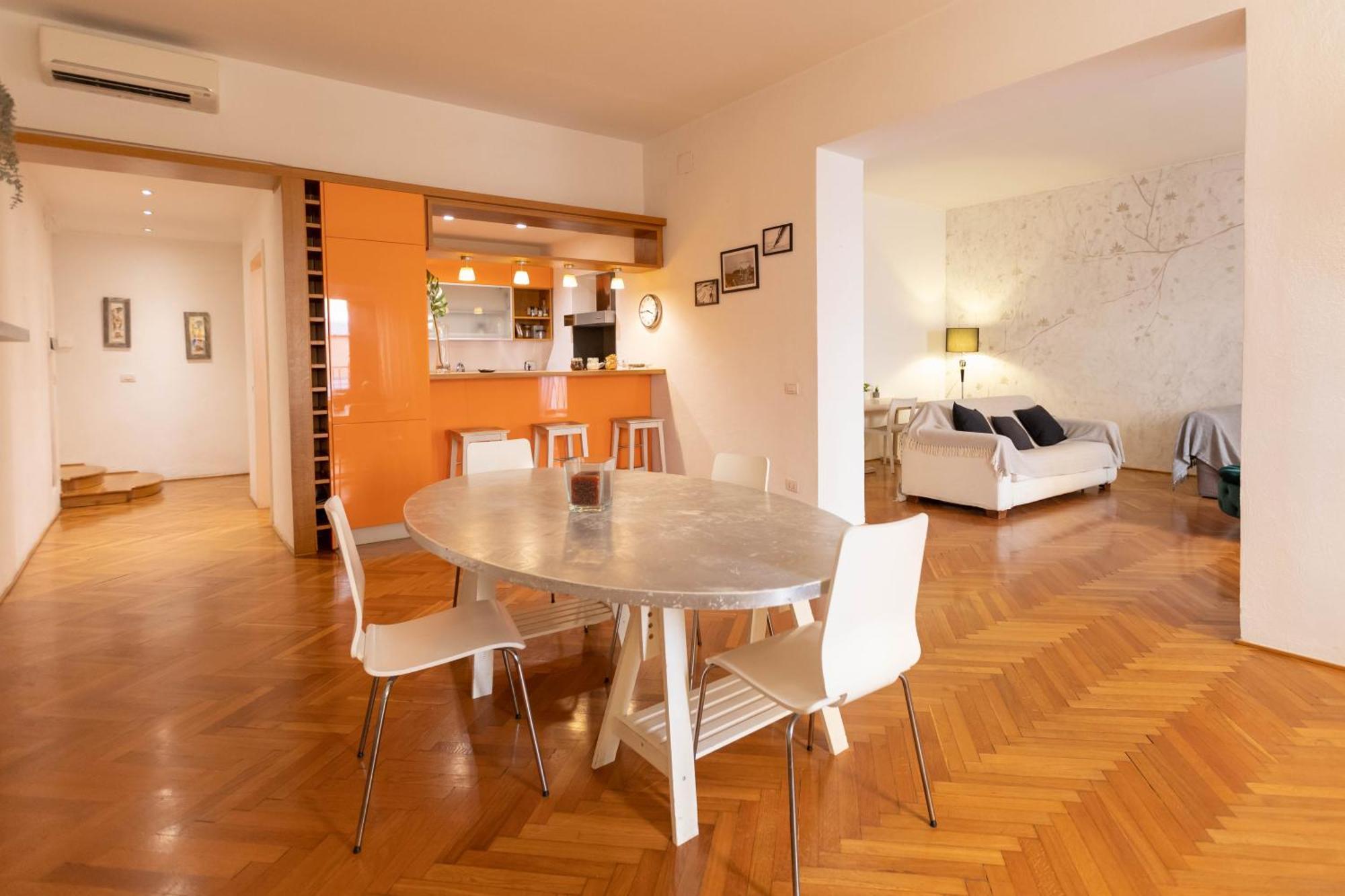 Apartment Fontana Di Trevi Modern Rome